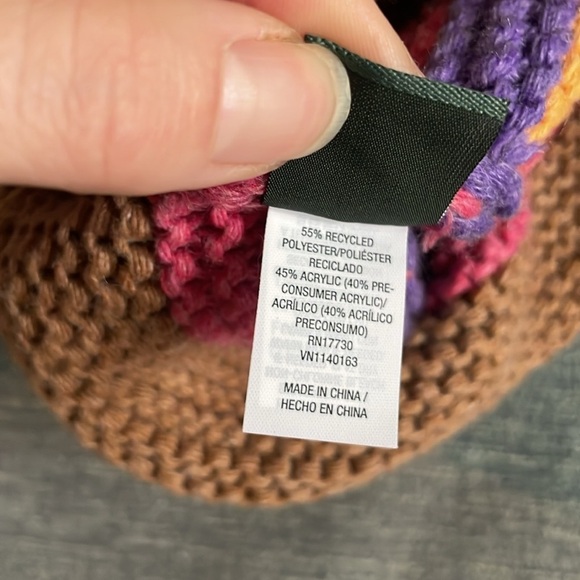 NWT Wild Fable Multi Colored Cozy Knitting Hat - Picture 4 of 5